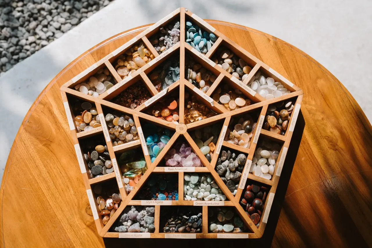 A Guide to Balinese Gemstones